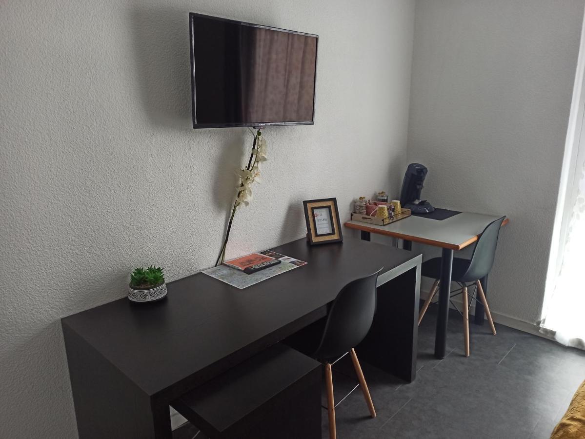 Neoresid - Residence Du Parc Реймс Екстериор снимка
