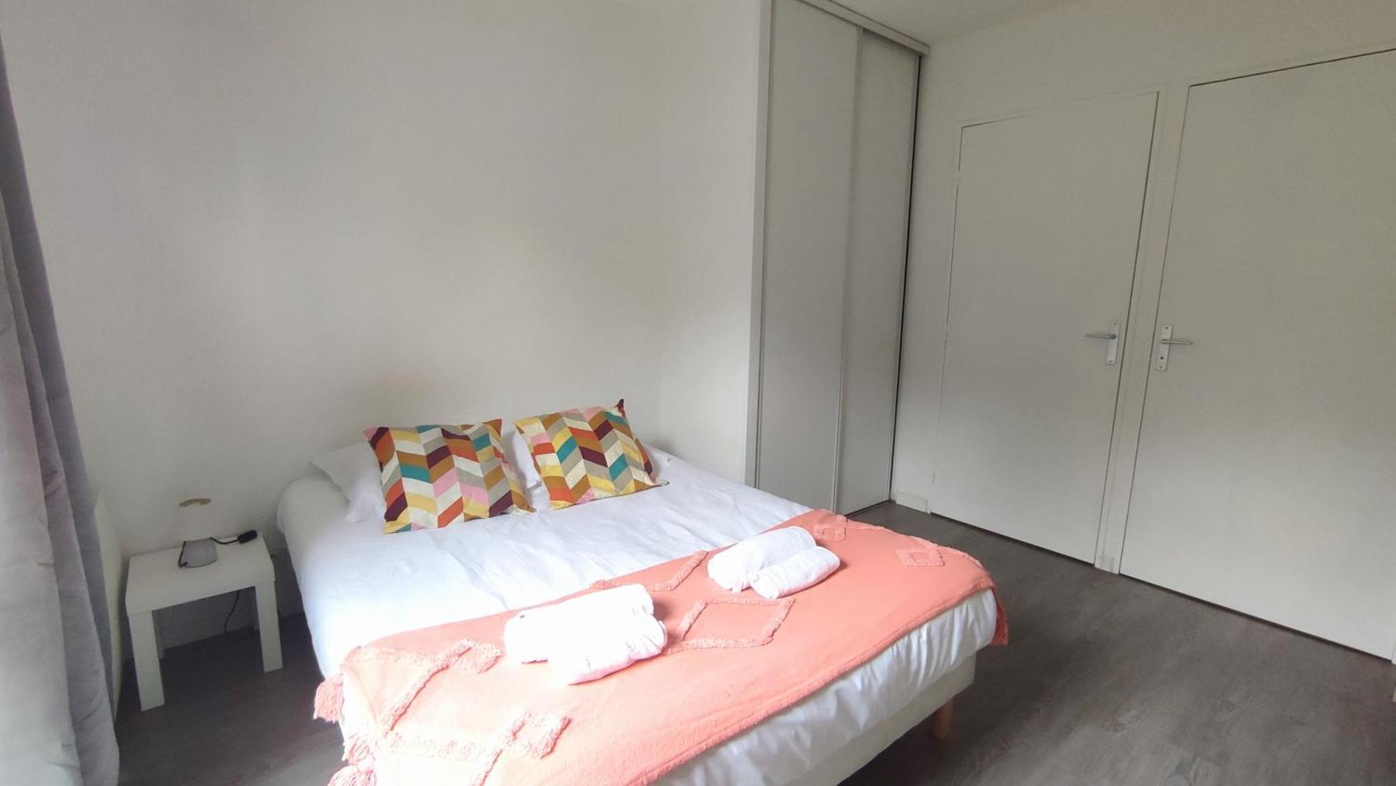 Neoresid - Residence Du Parc Реймс Екстериор снимка